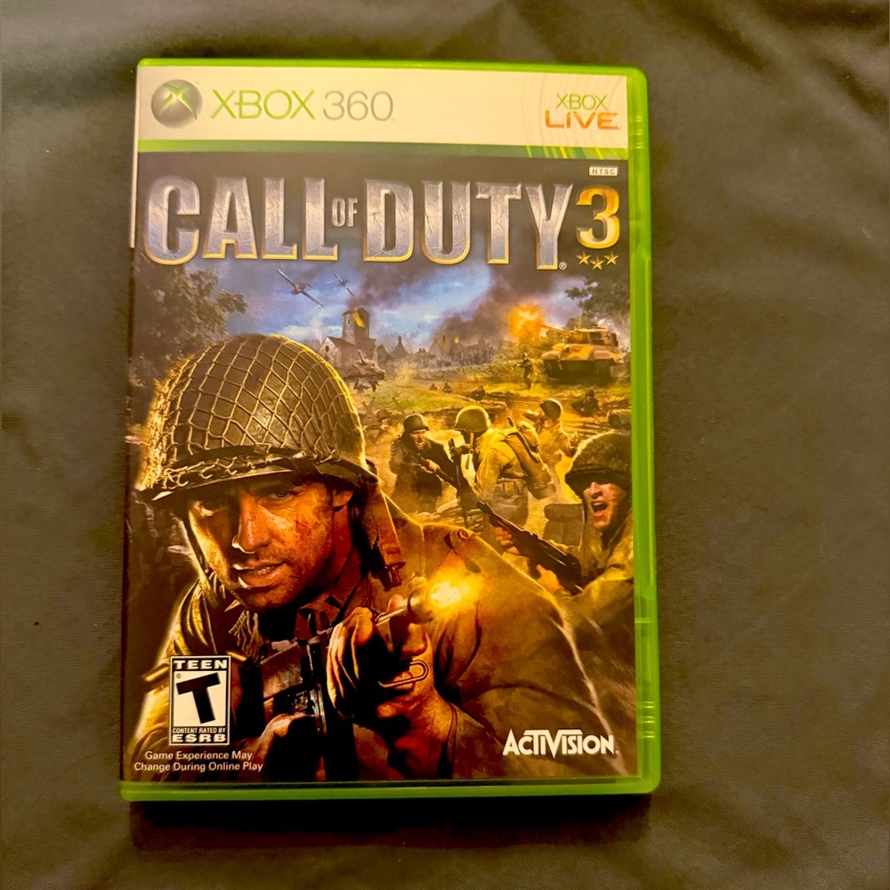 Green Xbox 360 Call of Duty 3 Video Game